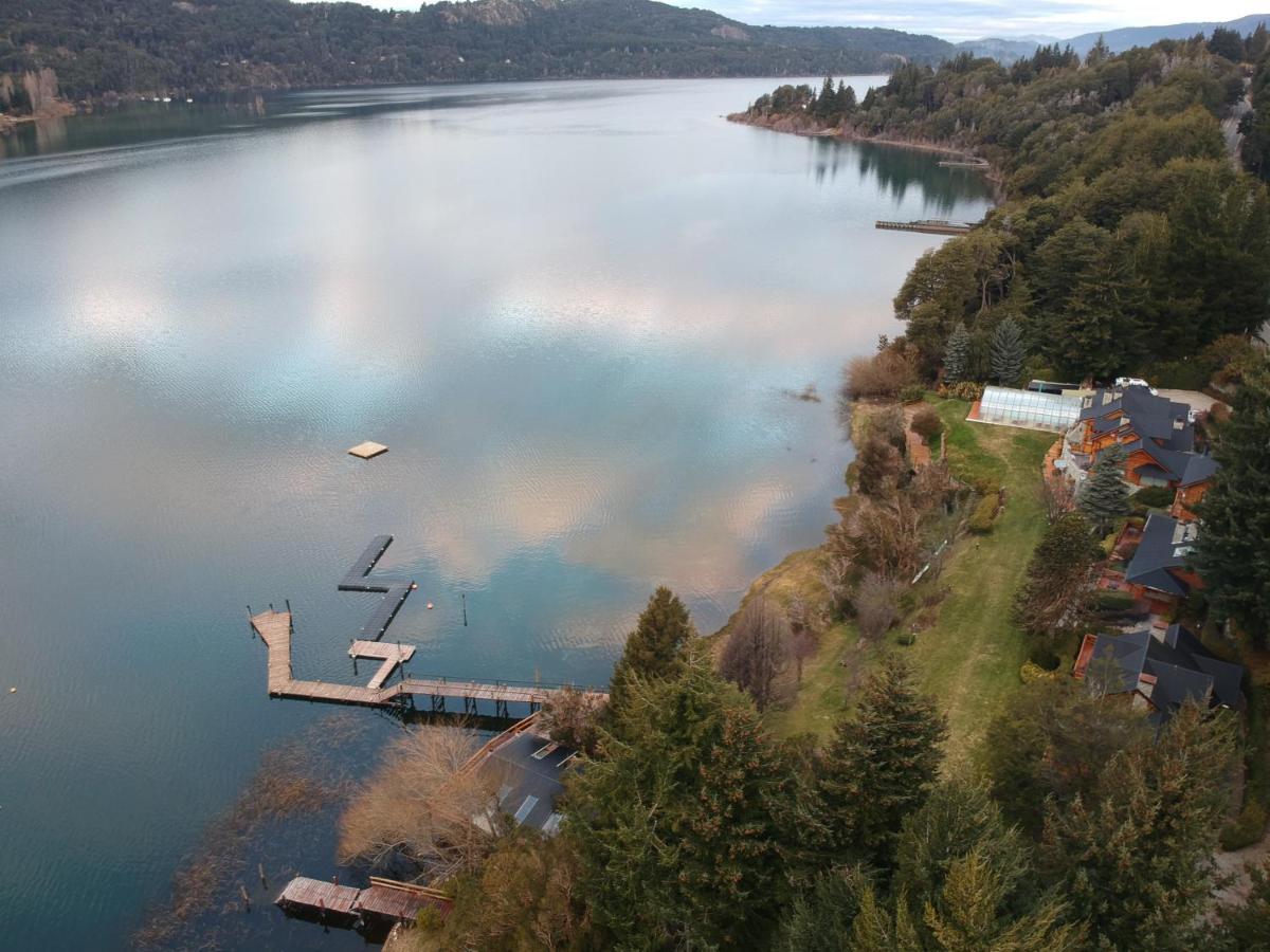 Puerto Pireo Lodge *